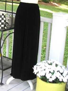 Chico's Travelers black pull on pants trousers 2 Regular casual Large slinky